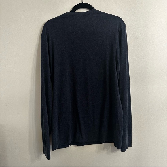 47 Tennessee Titans T-shirt Tee Unisex Men’s Large Navy Blue Long Sleeve TN NFL - Picture 6 of 8